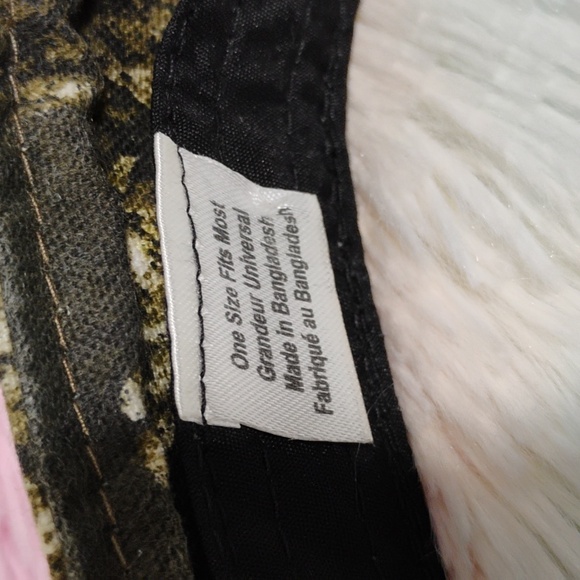 RARE! Vintage Remington Camouflage Visor Velcro Back UNISEX - Picture 6 of 11